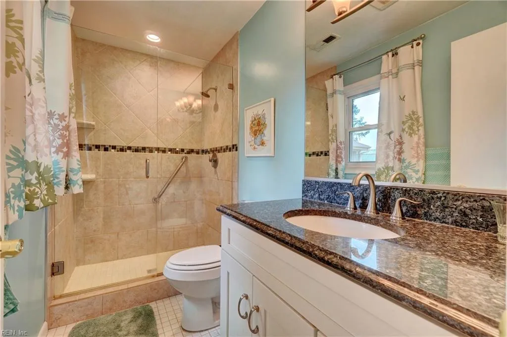 Chesapeake, Virginia 23321, United States, 4 Bedrooms Bedrooms, ,2 BathroomsBathrooms,Residential,Active,209048