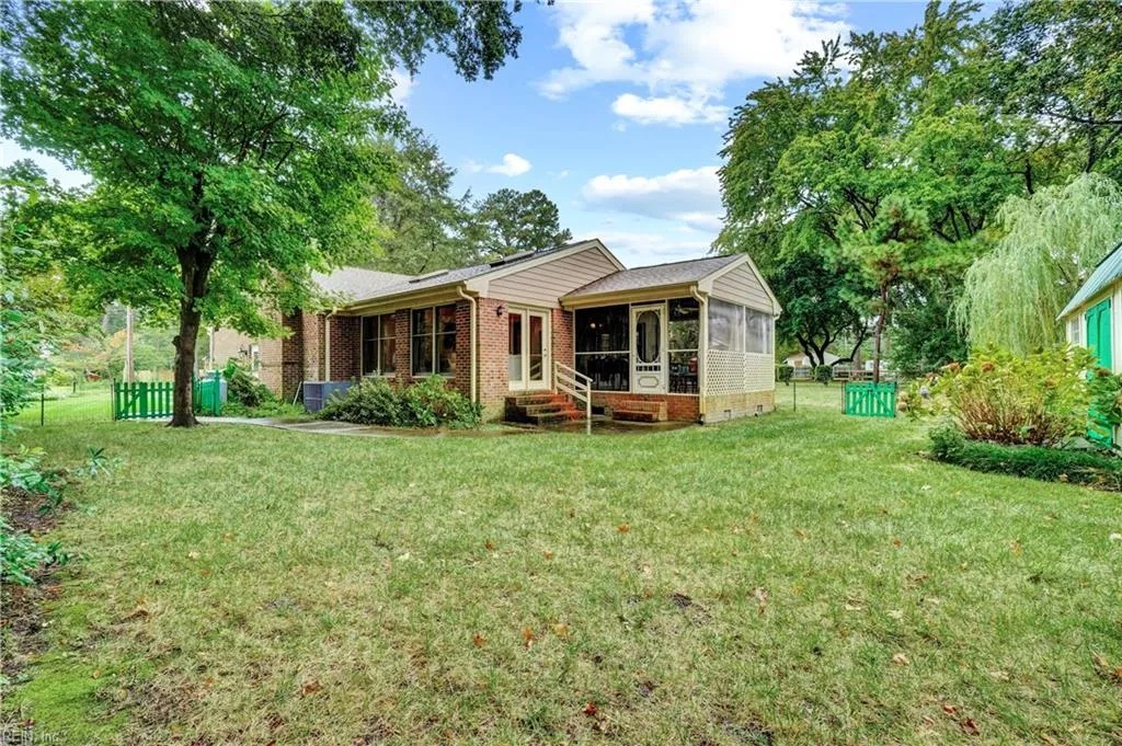 Chesapeake, Virginia 23321, United States, 4 Bedrooms Bedrooms, ,2 BathroomsBathrooms,Residential,Active,209048