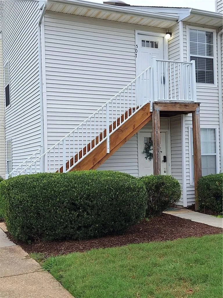 Virginia Beach, Virginia 23462, United States, 2 Bedrooms Bedrooms, ,2 BathroomsBathrooms,Residential,Active,227983