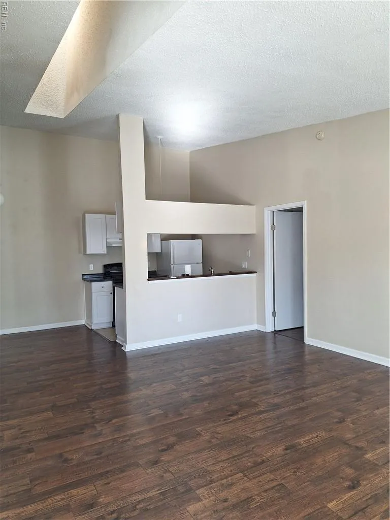 Virginia Beach, Virginia 23462, United States, 2 Bedrooms Bedrooms, ,2 BathroomsBathrooms,Residential,Active,227983