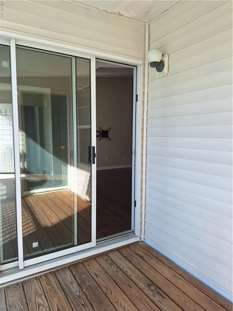 Virginia Beach, Virginia 23462, United States, 2 Bedrooms Bedrooms, ,2 BathroomsBathrooms,Residential,Active,227983