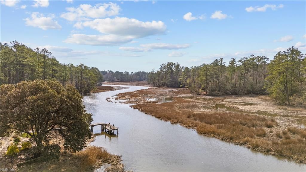 Photo of 102 Kay Court, Carrollton, VA 23314 (MLS # 10624066)