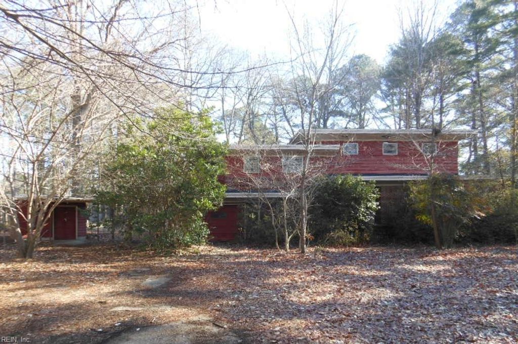 Photo of 2602 Cecilia Terrace, Chesapeake, VA 23323 (MLS # 10622974)