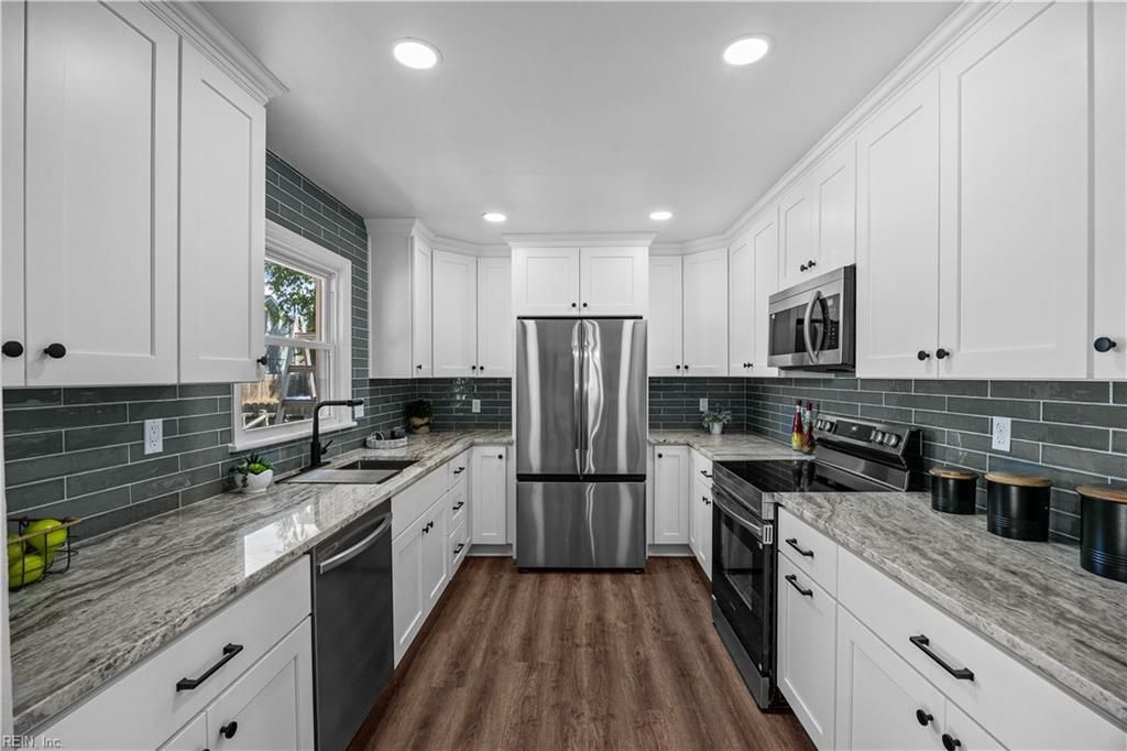 Photo of 1513 Sagewood Drive, Virginia Beach, VA 23455 (MLS # 10631526)