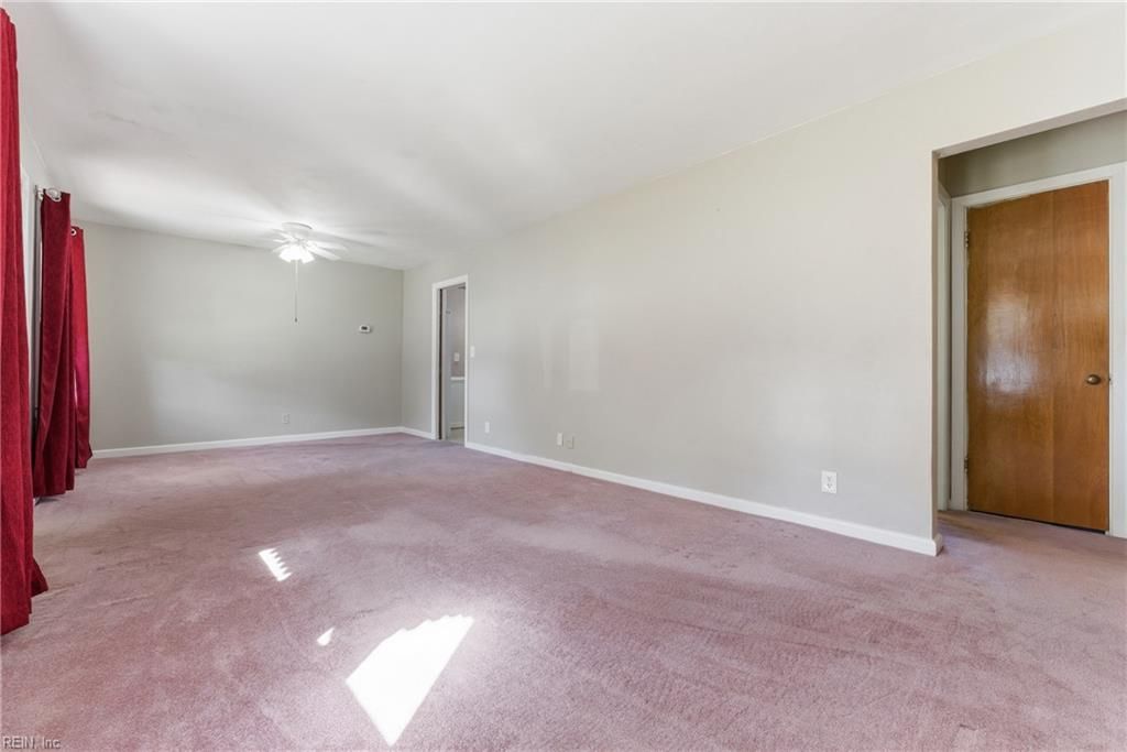 Photo of 3552 Tennessee Avenue, Norfolk, VA 23502 (MLS # 10611965)