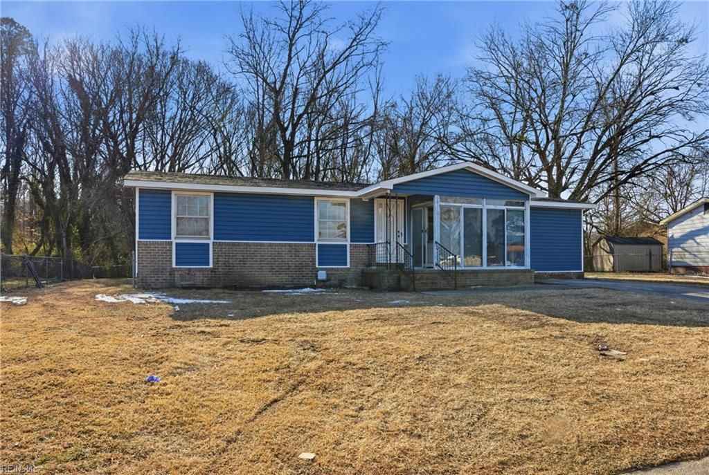 Photo of 1011 Blythewood Lane, Suffolk, VA 23434 (MLS # 10619731)