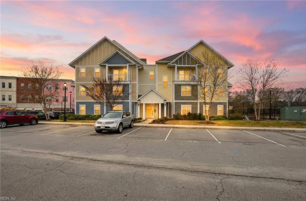 Photo of 1016 Thoroughgood Way #104, Chesapeake, VA 23324 (MLS # 10620043)