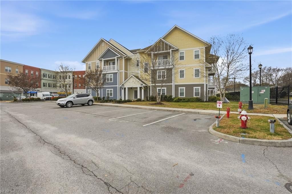 Photo of 1016 Thoroughgood Way #104, Chesapeake, VA 23324 (MLS # 10620043)