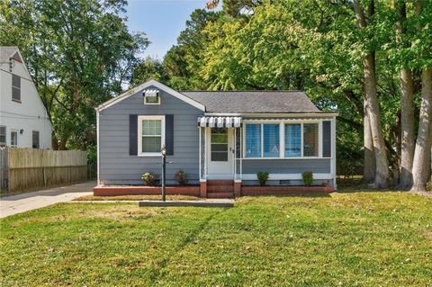 67 Beach RD Hampton VA 23664