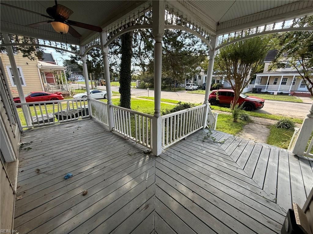 Photo of 408 Newport News Avenue, Hampton, VA 23669 (MLS # 10604804)