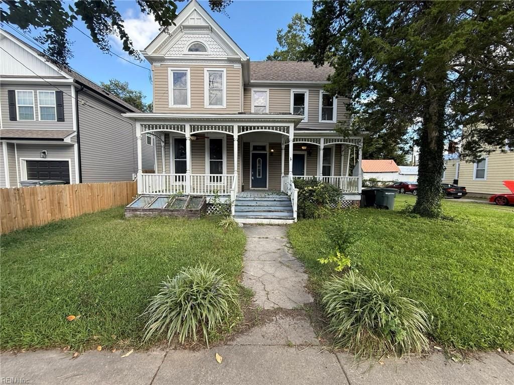 Photo of 408 Newport News Avenue, Hampton, VA 23669 (MLS # 10604804)