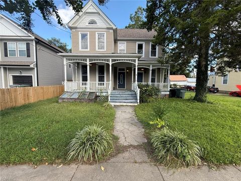 Photo of 408 Newport News Avenue, Hampton, VA 23669 (MLS # 10604804)
