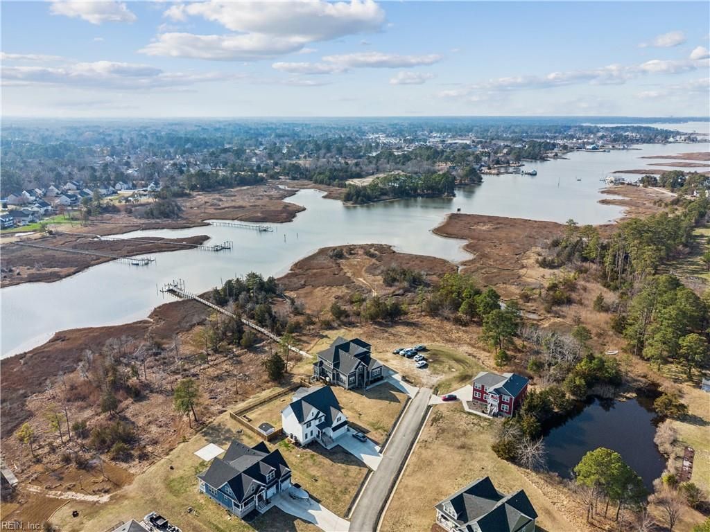 Photo of 5 Dove Point Trail, Poquoson, VA 23662 (MLS # 10621600)