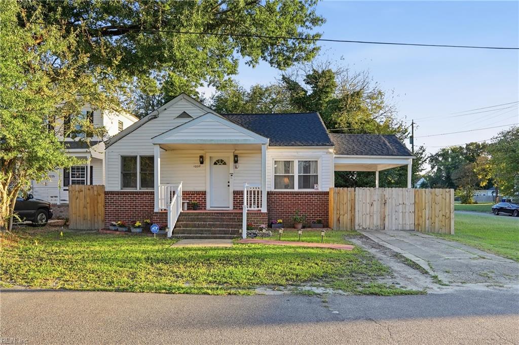 Photo of 1237 Portsmouth Boulevard, Portsmouth, VA 23704 (MLS # 10656863)
