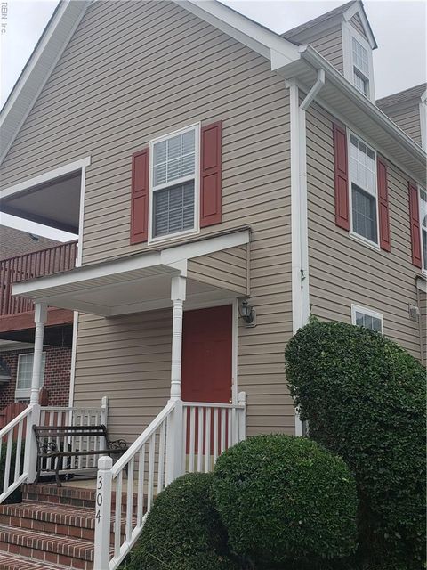 Photo of 304 Fireweed Court, Chesapeake, VA 23320 (MLS # 10607952) Photo of 304 Fireweed Court, Chesapeake, VA 23320 (MLS # 10607952)