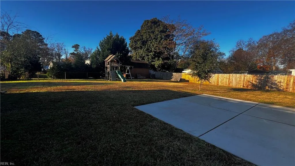 Suffolk, Virginia 23435, United States, 3 Bedrooms Bedrooms, ,2 BathroomsBathrooms,Residential,Active,251395