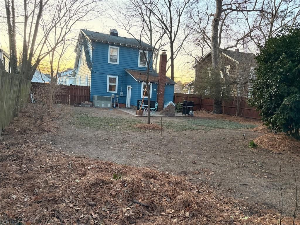 Photo of 21 Linden Avenue, Portsmouth, VA 23704 (MLS # 10618354)