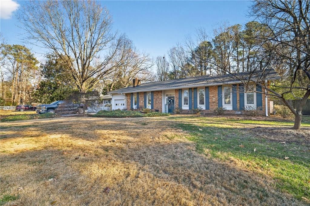 Photo of 3305 Doncaster Road, Virginia Beach, VA 23452 (MLS # 10615763)