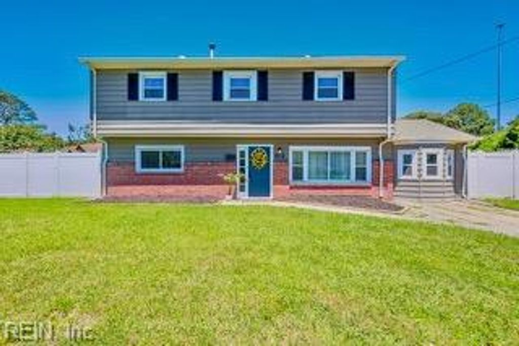 Photo of 6112 Lockamy Lane, Norfolk, VA 23502 (MLS # 10637099)