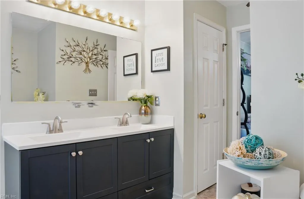 Suffolk, Virginia 23434, United States, 4 Bedrooms Bedrooms, ,3 BathroomsBathrooms,Residential,Active,145259