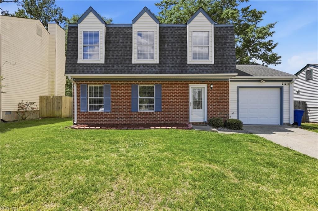 Photo of 717 Mainsail Drive, Newport News, VA 23608 (MLS # 10631059)
