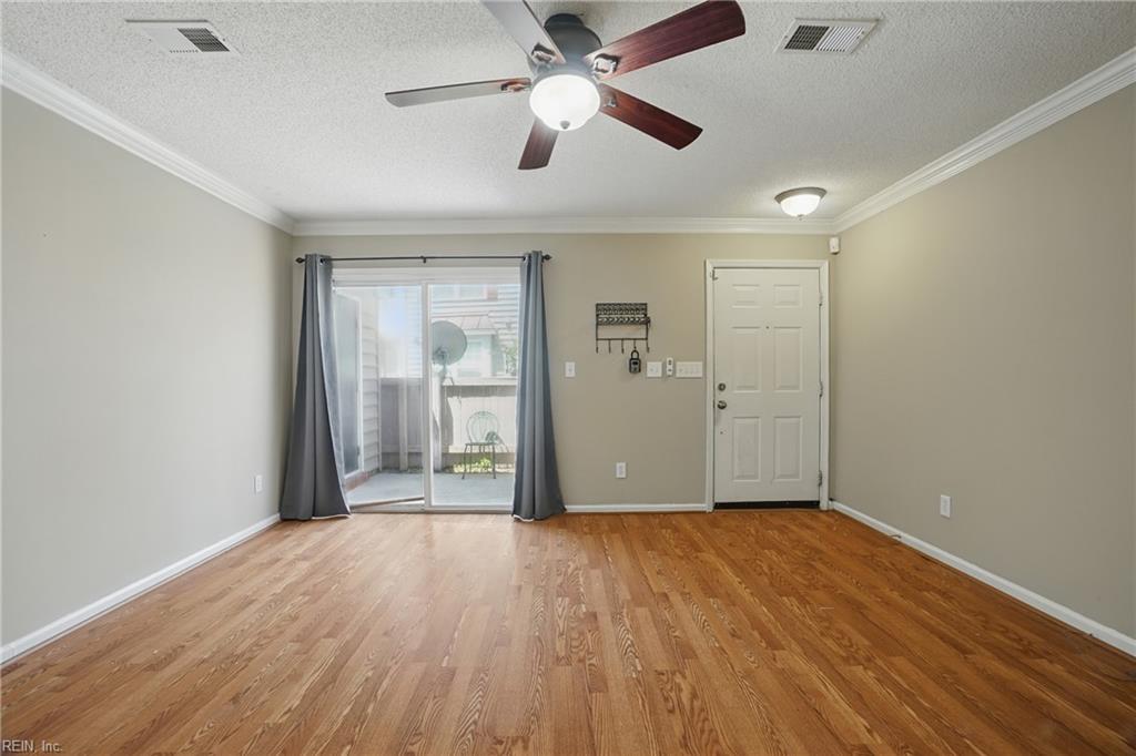 2459 Old Greenbrier Rd 121