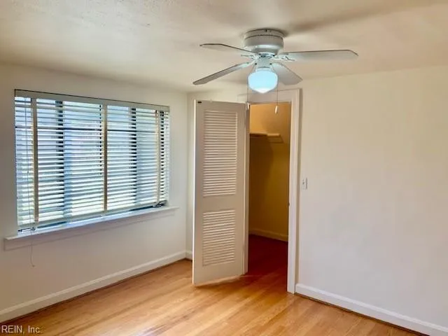 Norfolk, Virginia 23504, United States, 3 Bedrooms Bedrooms, ,1 BathroomBathrooms,Residential,Active,216011