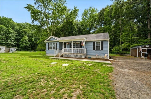 Photo of 4568 Johns Point Road, Gloucester, VA 23061 (MLS # 10641046)