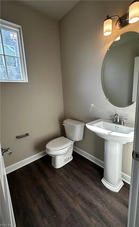 Suffolk, Virginia 23434, United States, 3 Bedrooms Bedrooms, ,3 BathroomsBathrooms,Residential,Pending,138722