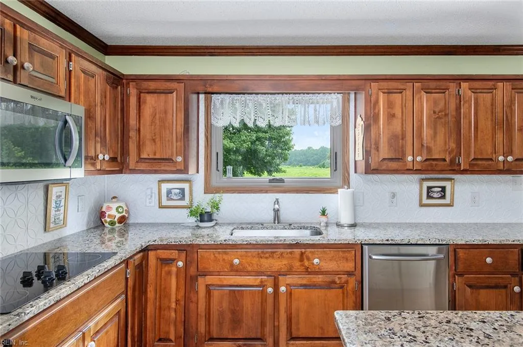 Suffolk, Virginia 23437, United States, 3 Bedrooms Bedrooms, ,3 BathroomsBathrooms,Residential,Active,188152