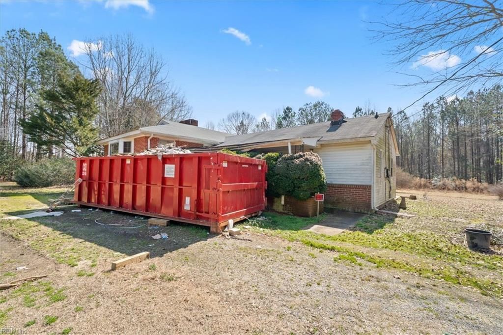 Photo of 10401 Carriage Road, Providence Forge, VA 23140 (MLS # 10624158)