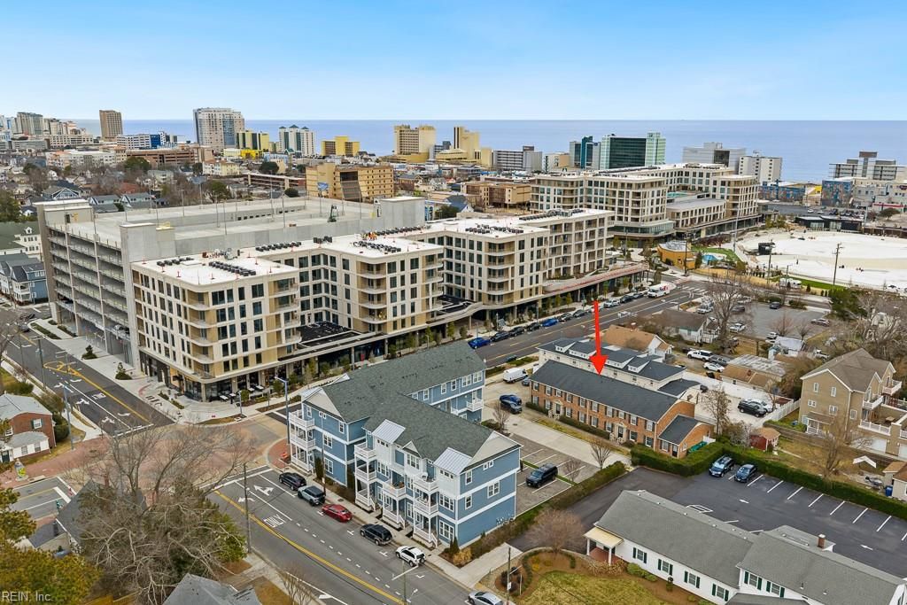 Photo of 414 19th Street, Virginia Beach, VA 23451 (MLS # 10618270)