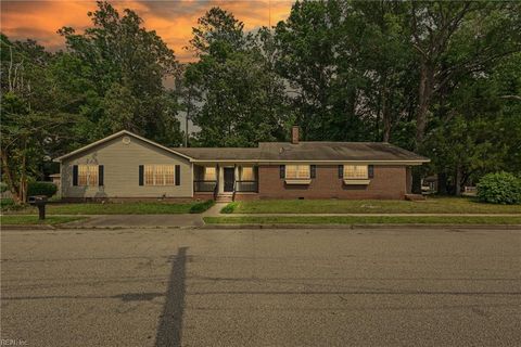 1202 Land ST Norfolk VA 23502