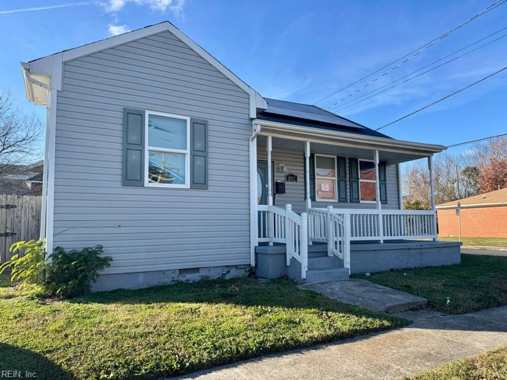 Photo of 1902 Camden Avenue, Portsmouth, VA 23704 (MLS # 10612058)