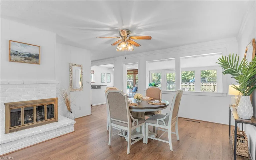 Virginia Beach, Virginia 23454, United States, 3 Bedrooms Bedrooms, ,2 BathroomsBathrooms,Residential,Active,217444