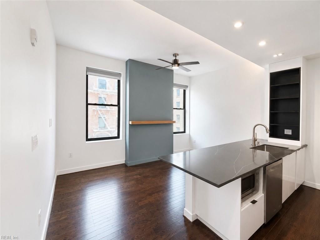 Photo of 1 E Plume Street #6, Norfolk, VA 23510 (MLS # 10640590)