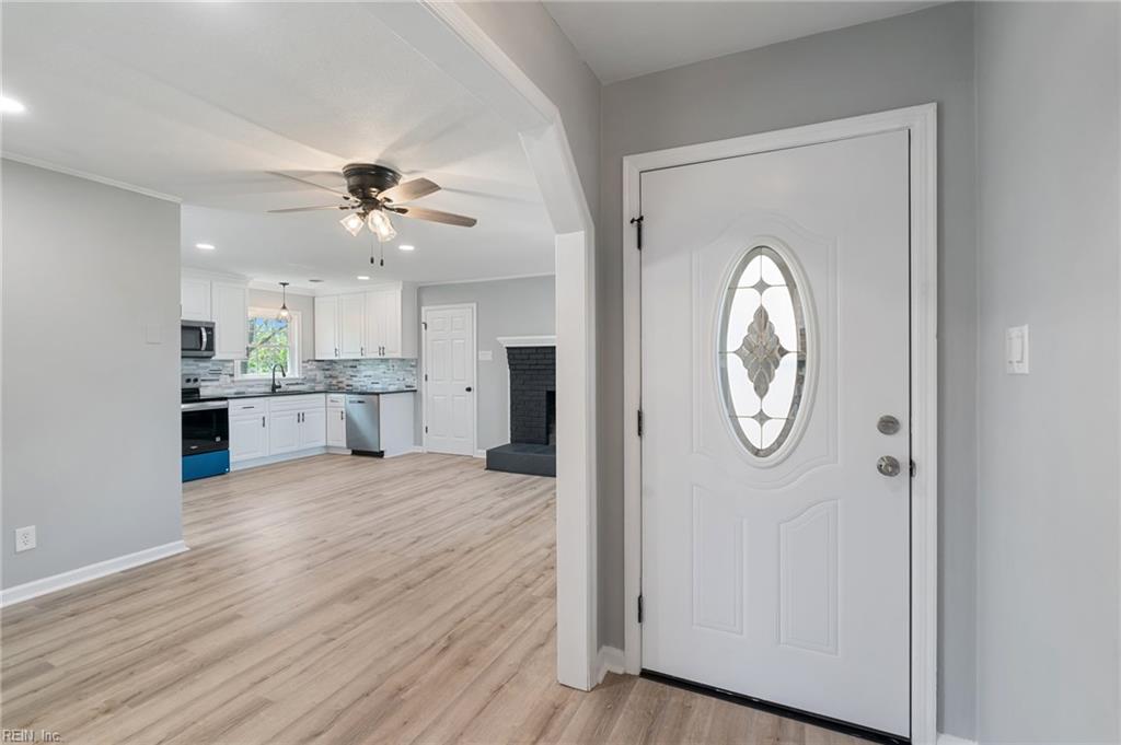 1117 Ginger CRES