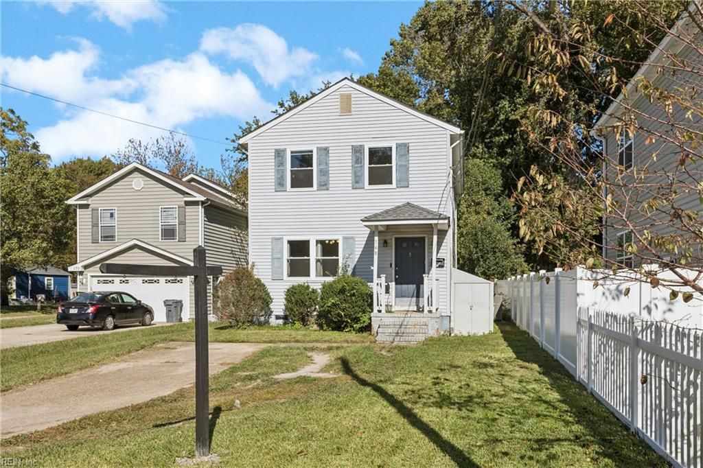 Photo of 168 Woodland Road, Hampton, VA 23663 (MLS # 10624862)