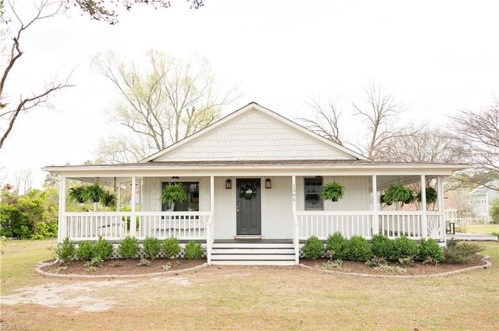 Photo of 1361 Elbow Road, Chesapeake, VA 23320 (MLS # 10628298)