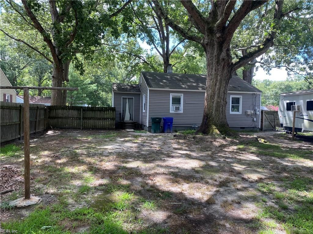 Photo of 635 Highland Court, Newport News, VA 23605 (MLS # 10614383)