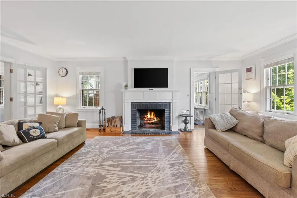 Norfolk, Virginia 23505, United States, 4 Bedrooms Bedrooms, ,3 BathroomsBathrooms,Residential,Active,147359