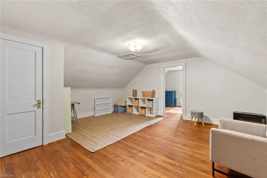 Norfolk, Virginia 23505, United States, 4 Bedrooms Bedrooms, ,3 BathroomsBathrooms,Residential,Active,147359