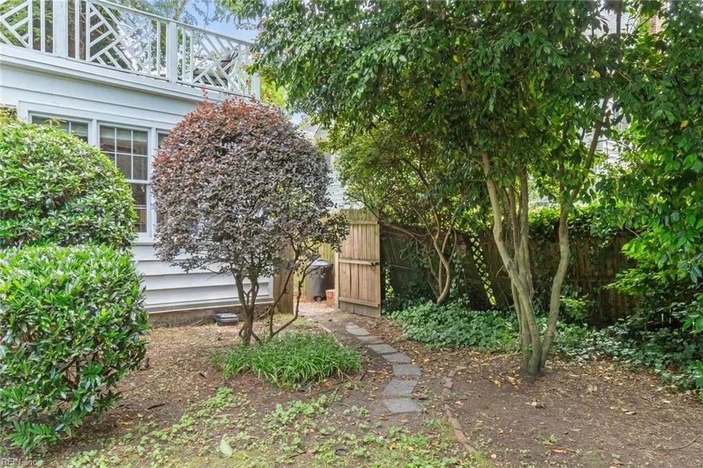 Norfolk, Virginia 23505, United States, 4 Bedrooms Bedrooms, ,3 BathroomsBathrooms,Residential,Active,147359