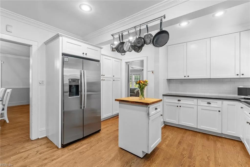 Norfolk, Virginia 23505, United States, 4 Bedrooms Bedrooms, ,3 BathroomsBathrooms,Residential,Active,147359