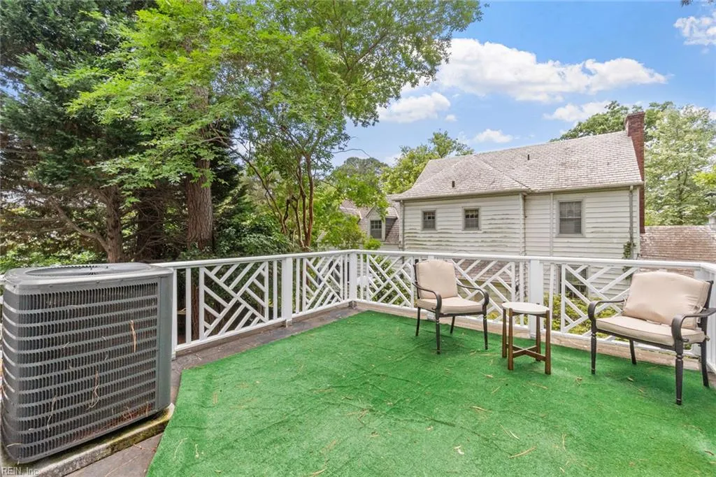 Norfolk, Virginia 23505, United States, 4 Bedrooms Bedrooms, ,3 BathroomsBathrooms,Residential,Active,147359