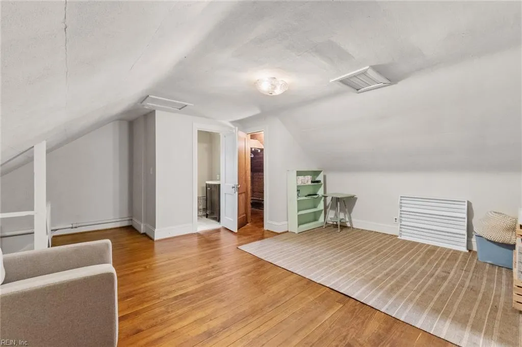 Norfolk, Virginia 23505, United States, 4 Bedrooms Bedrooms, ,3 BathroomsBathrooms,Residential,Active,147359