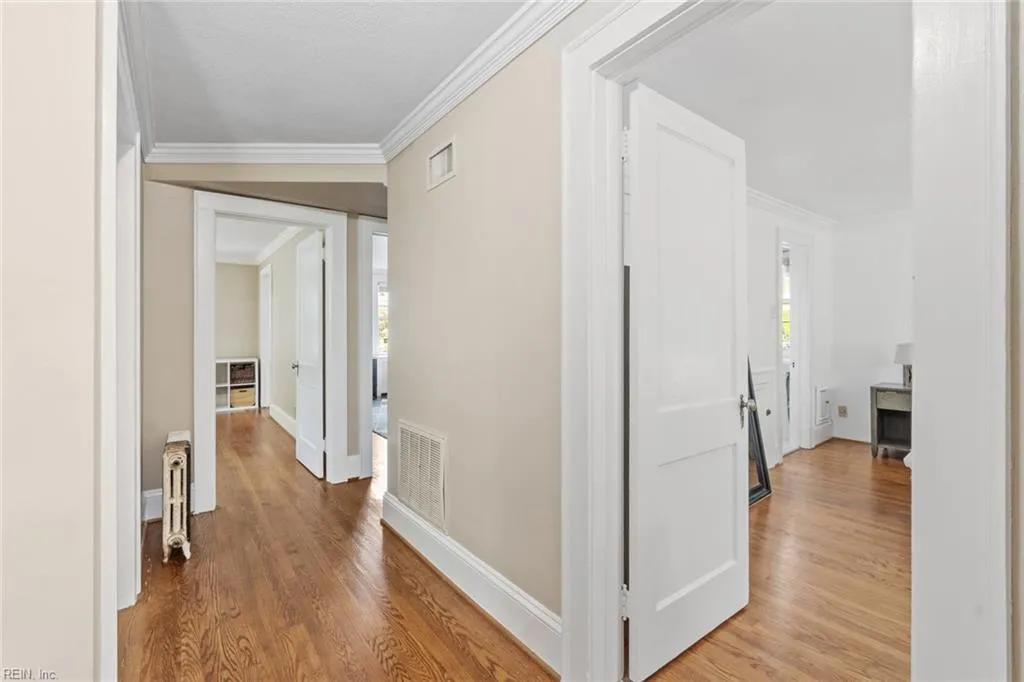 Norfolk, Virginia 23505, United States, 4 Bedrooms Bedrooms, ,3 BathroomsBathrooms,Residential,Active,147359