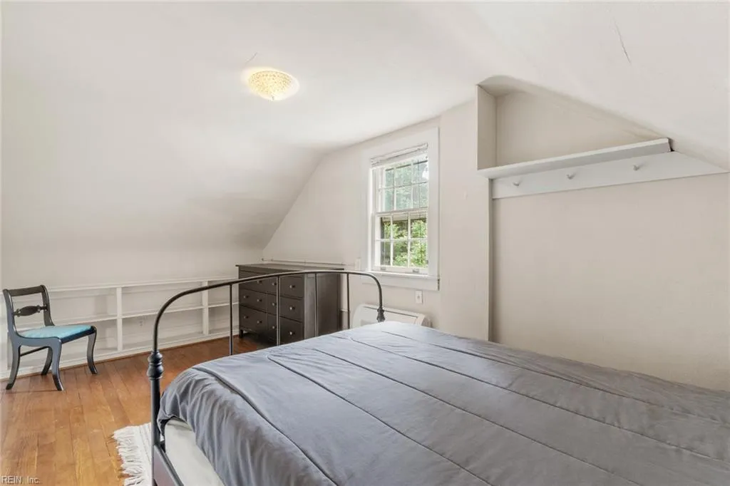 Norfolk, Virginia 23505, United States, 4 Bedrooms Bedrooms, ,3 BathroomsBathrooms,Residential,Active,147359