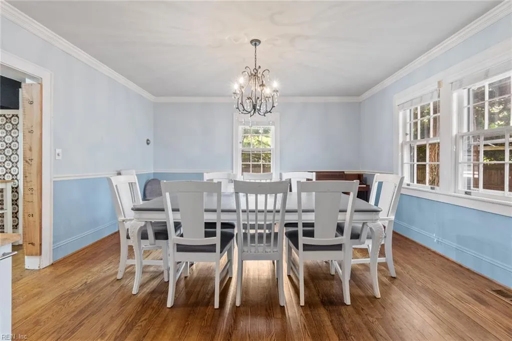 Norfolk, Virginia 23505, United States, 4 Bedrooms Bedrooms, ,3 BathroomsBathrooms,Residential,Active,147359