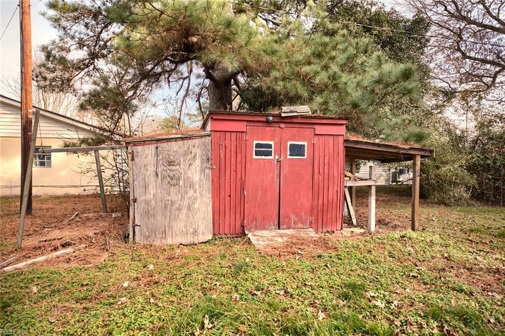 Photo of 40 Liliac Lane, Hudgins, VA 23076 (MLS # 10614049)